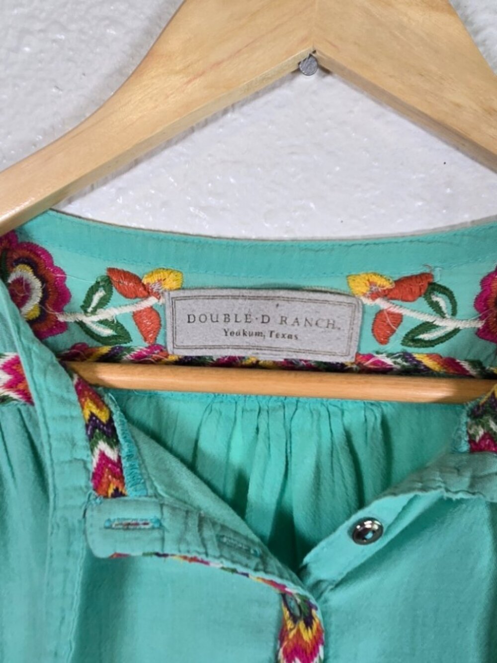 Double D Ranch "Isabella" Embroidered Top - Picture 3 of 3